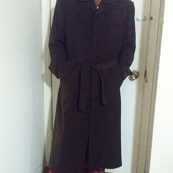 Coat - Picture 2 of 3
